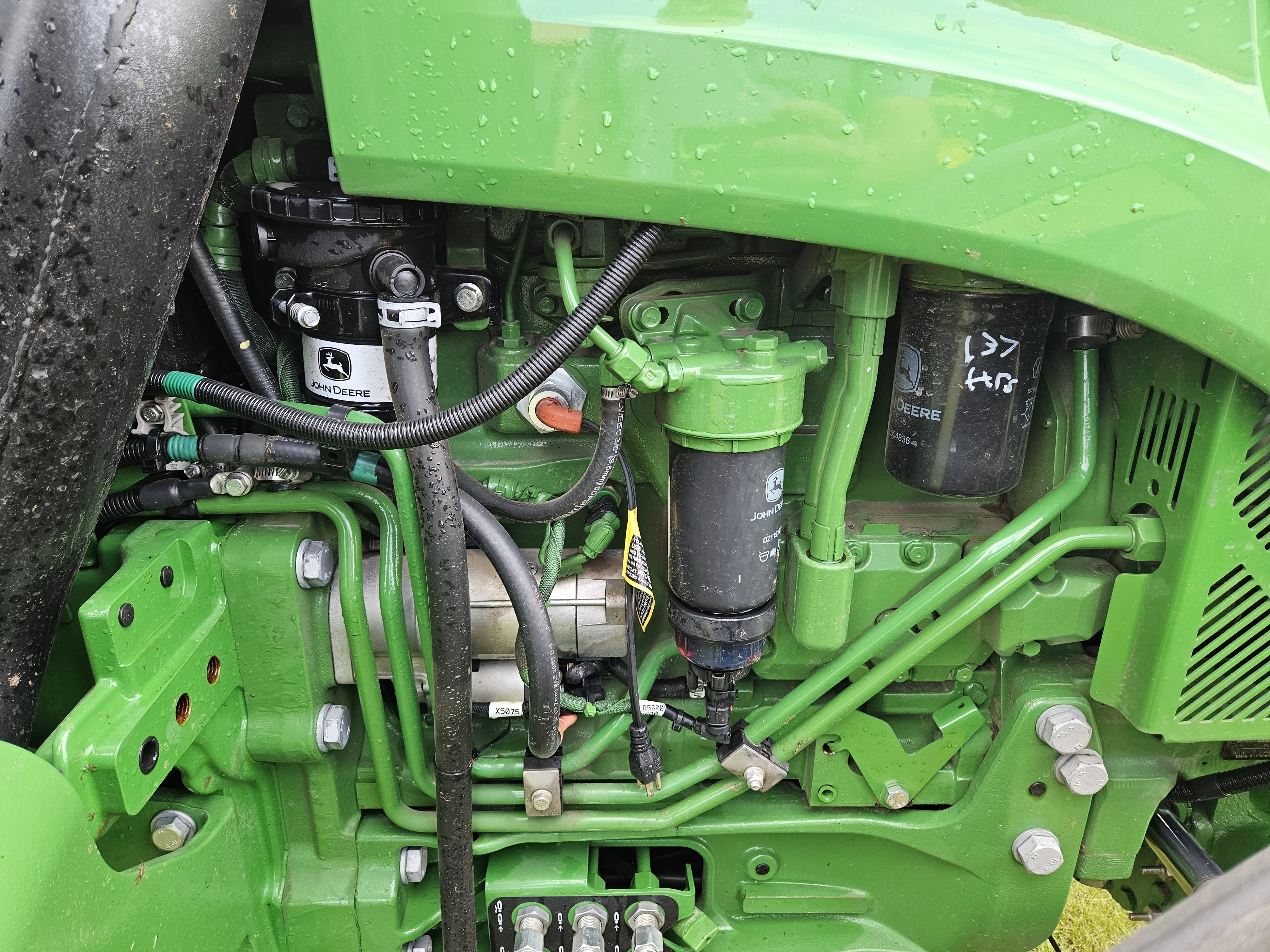 2022 JOHN DEERE 5115M Tractor