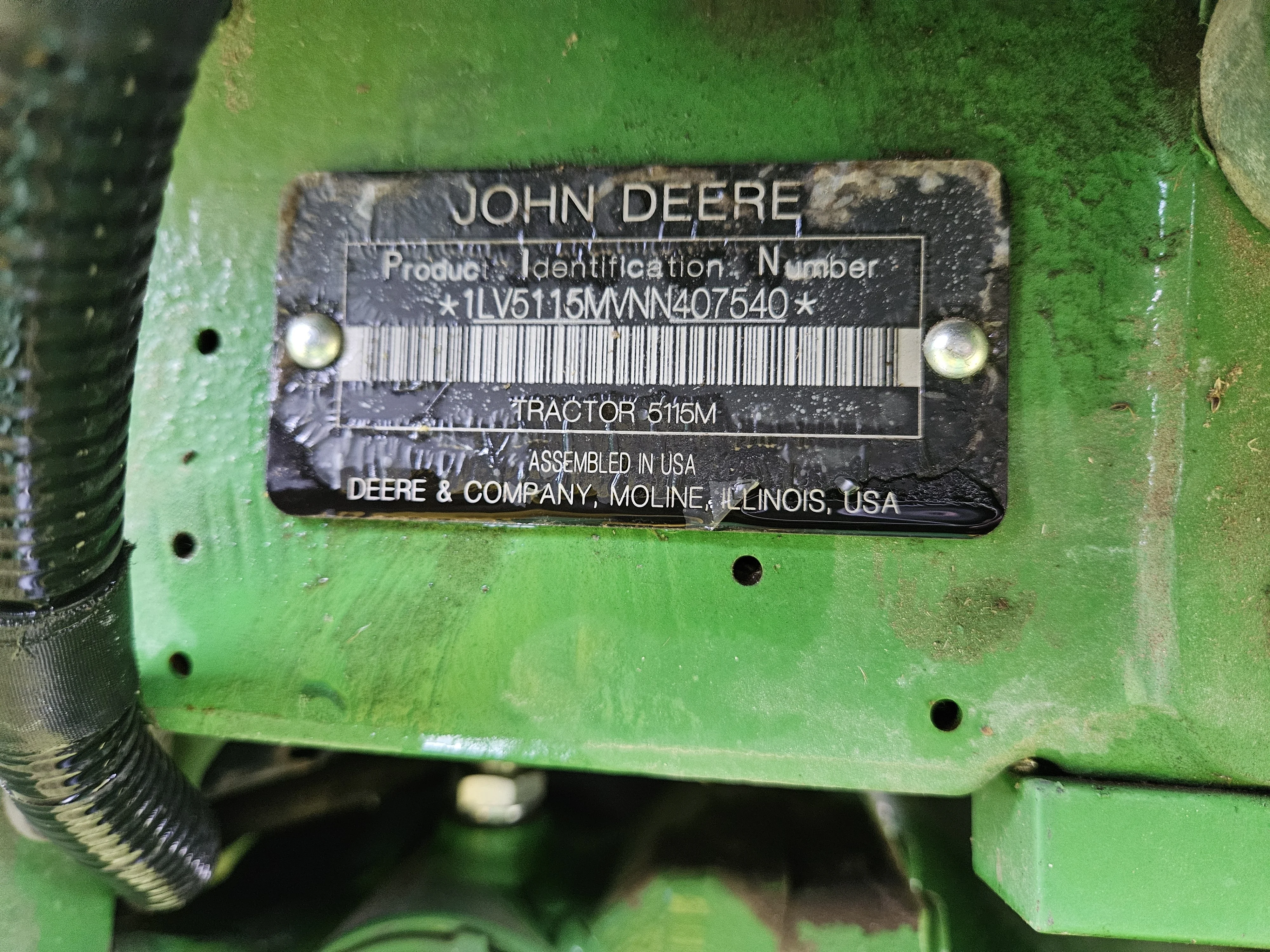2022 JOHN DEERE 5115M Tractor