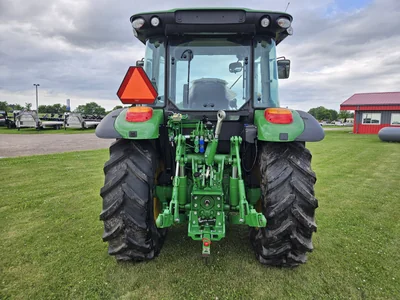2022 JOHN DEERE 5115M Tractor