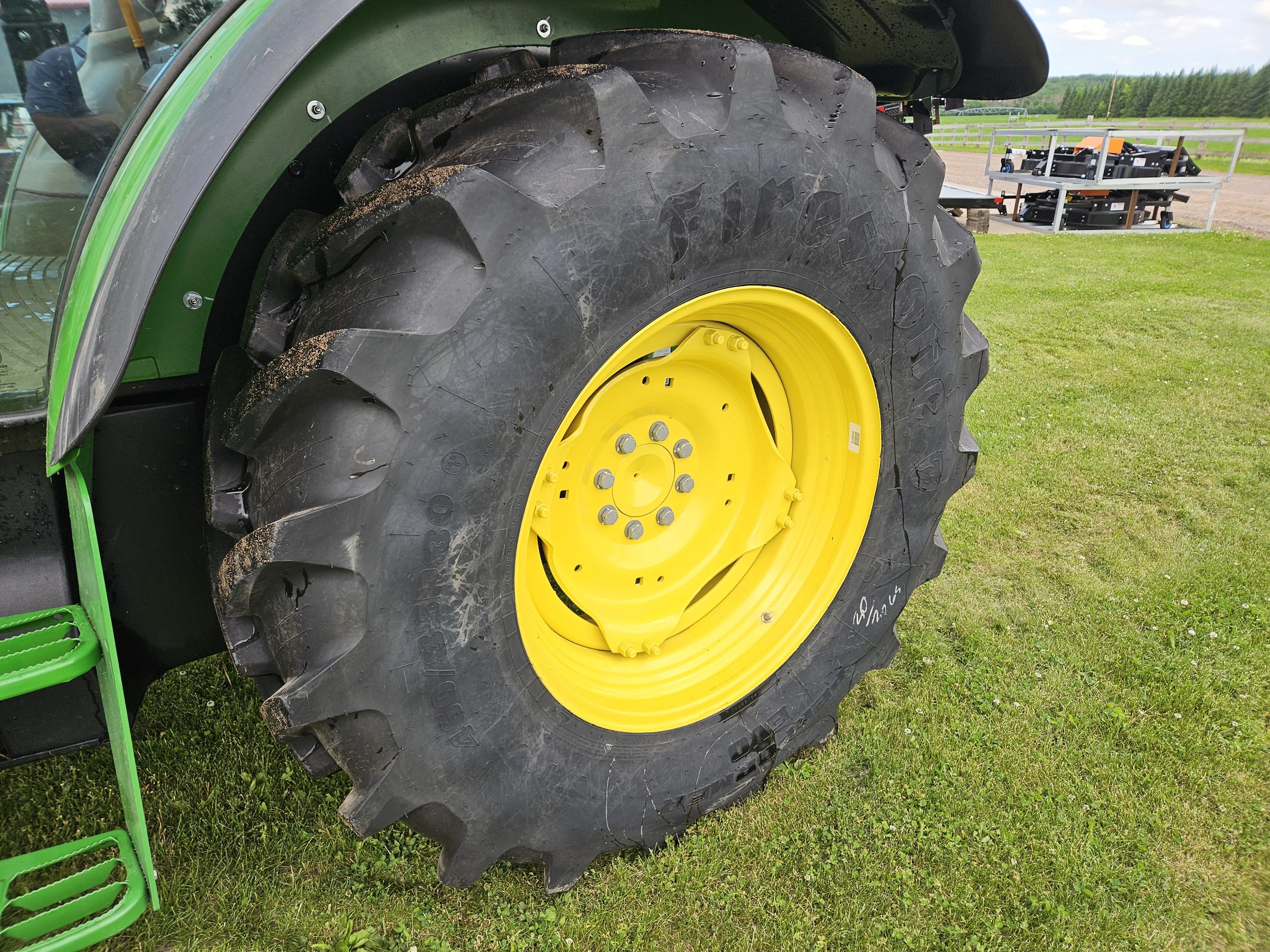 2022 JOHN DEERE 5115M Tractor