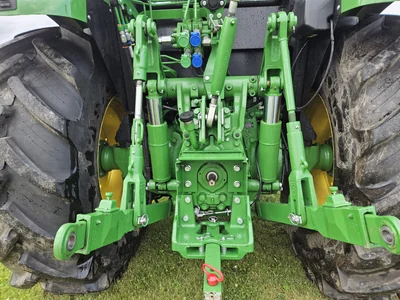 2022 JOHN DEERE 5115M Tractor