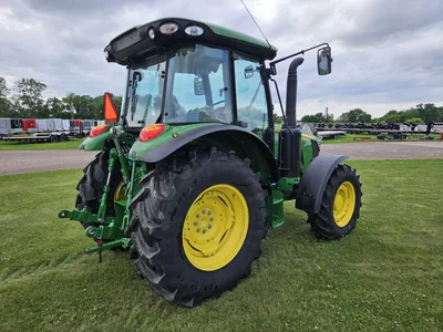 2022 JOHN DEERE 5115M Tractor
